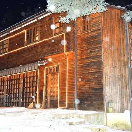 וילה Persey בורובץ